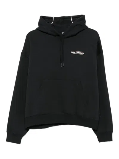 New Balance Logo-embroidered Hoodie In Black