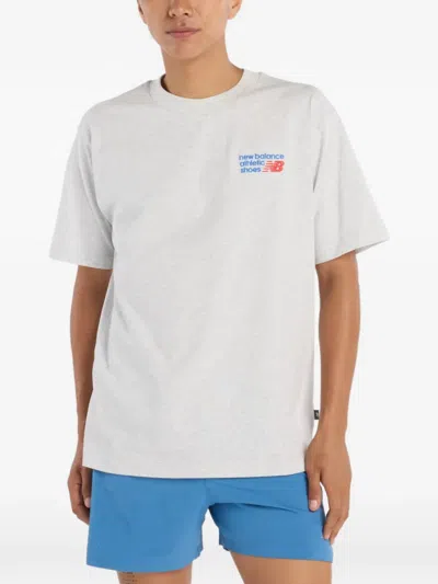 New Balance T-shirt Mit Logo-stickerei In Gray