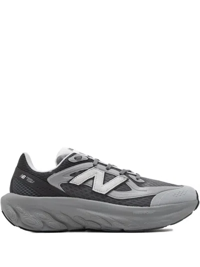 New Balance Logo-patch Sneakers In Gray