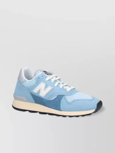 NEW BALANCE LOW TOP SNEAKERS WITH RUBBER SOLE AND SUEDE OVERLAYS
