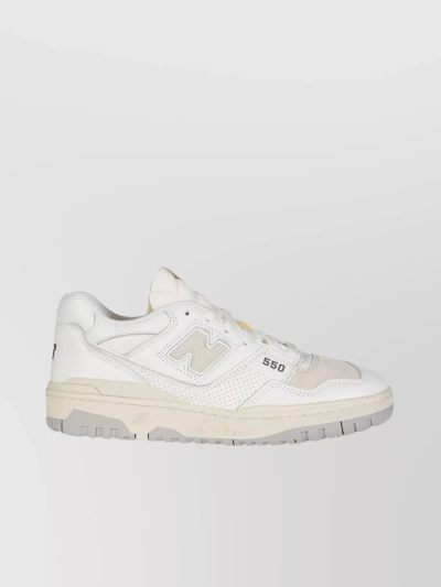 New Balance 550 Sneakers In White/beige