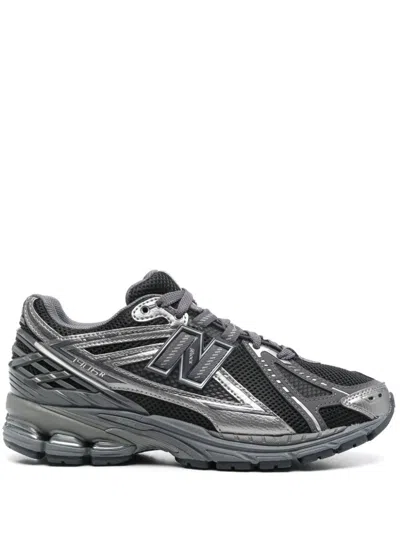 New Balance Girls   1906 In Black
