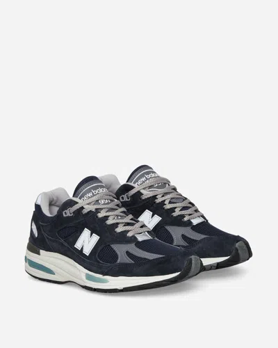 NEW BALANCE MADE IN UK 991V2 SNEAKERS DARK NAVY / SMOKED PEARL / SILVER