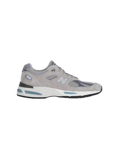 NEW BALANCE NEW BALANCE "MADE IN UK 991V2" SNEAKERS – GREY