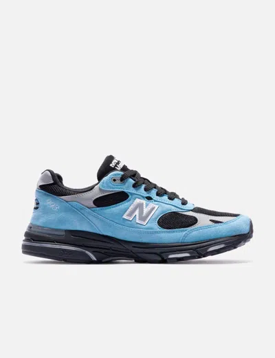 New Balance 993 Suede Sneakers In Blue
