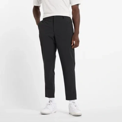 New Balance Men's Athletics Ripstop Standard Tapered Pant 28" In Black