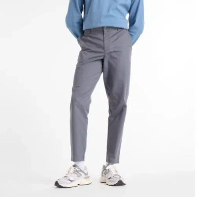 New Balance Men's Athletics Standard Tapered Trouser 30" In Grey