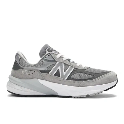 New Balance 990 V6 In Gray