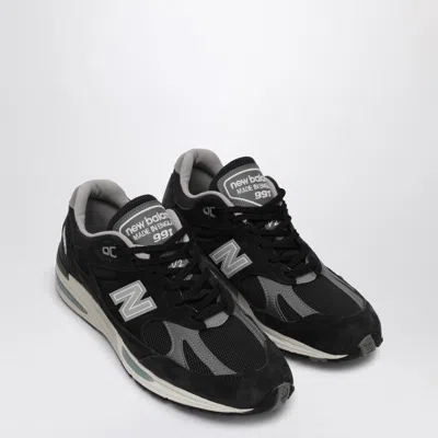 NEW BALANCE MEN'S MADE IN UK 991V2 SNEAKERS IN