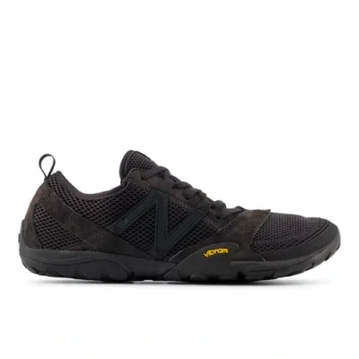 New Balance Men's Mt10 In Black/grey