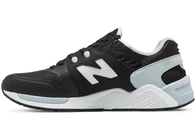 Pre-owned New Balance Men's  009 Sneakers In Black/light Grey