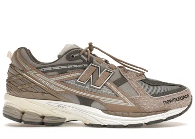 Pre-owned New Balance Men's  1906n N.hoolywood X Invincible Sneakers In Moonrock/grey In Gray