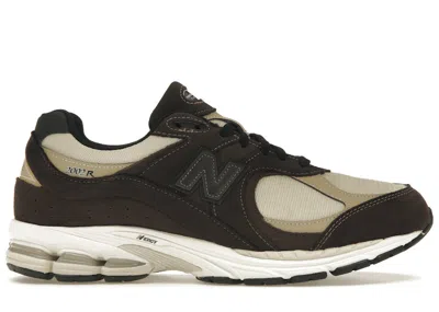 Pre-owned New Balance Men's  2002r Goretex Sneakers In Black Coffee/sandstone/ Stoneware In Multi