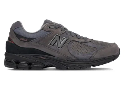 Pre-owned New Balance Men's  2002r Sneakers In Charcoal/black