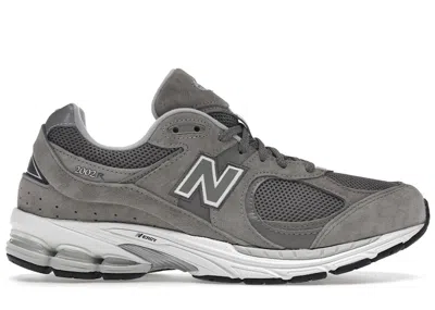 Pre-owned New Balance Men's  2002r Sneakers In Grey/white In Multi