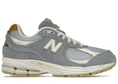 Pre-owned New Balance Men's  2002r Sneakers In Wet Blue/angora