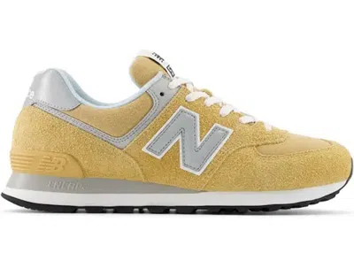 Pre-owned New Balance Men's  574 Suede Sneakers In Yellow