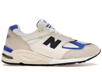 Pre-owned New Balance Men's  990v2 Miusa Sneakers In White/blue In Multi
