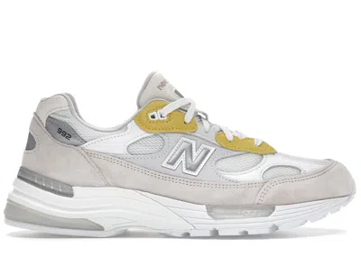 Pre-owned New Balance Men's  992 Paperboy Fried Egg Sneakers In White/natural/yellow
