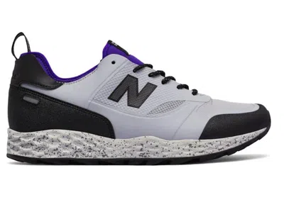 Pre-owned New Balance Men's  Fresh Foam Trailbuster Sneakers In Lightin Grey/light Grey/purple
