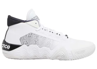 Pre-owned New Balance Men's  Kawhi 2 Blur Sneakers In White/black In Multi