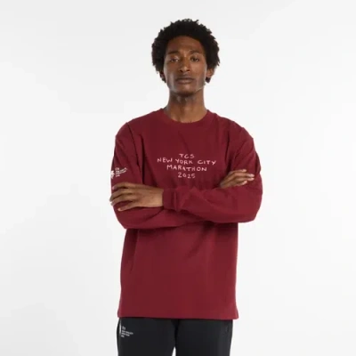 New Balance Men's Nyc Marathon Athletics Premium Back Logo Long Sleeve Shirt In Red