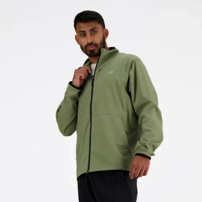 New Balance Men's Stretch Woven Jacket In Green