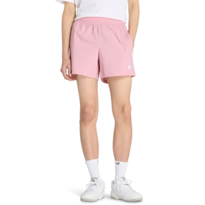 NEW BALANCE MENS NEW BALANCE ATHLETICS STRETCH WOVEN 5" SHORTS