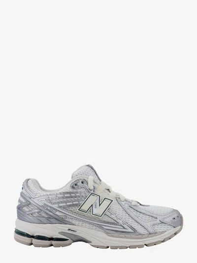 New Balance Mesh And Leather Sneakers In Silver Metalic