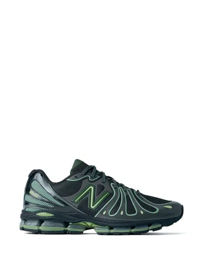 New Balance Sneakers With Mesh Upper And Synthetic Overlays. Round Toelace-up Fasteningcushioned Sole In Green