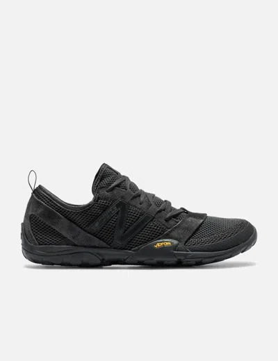 New Balance Mt10 In Black