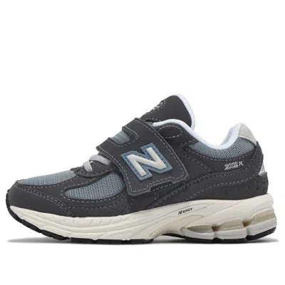 New Balance (ps)  2002r 'magnet Lead'