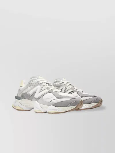 New Balance Round Toe Panelled Sneakers With Rubber Sole