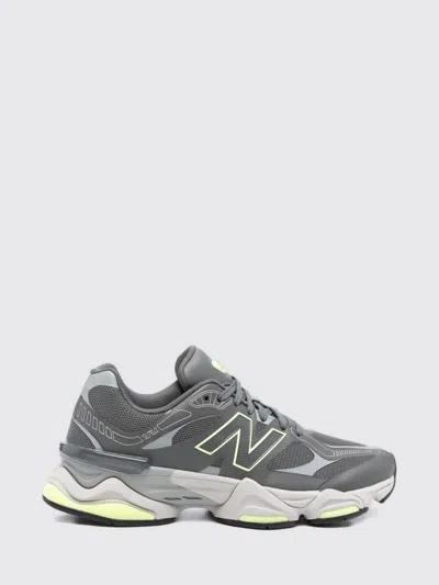 New Balance Shoes Men  In Gray