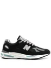 New Balance Black And Grey Suede-mesh Sneakers With Cushioned Sole In Black