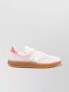 New Balance Sneaker Logo Contrast Heel In Pink