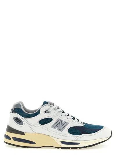New Balance Sneaker In White