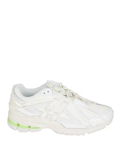 New Balance Sneakers 1906a In White