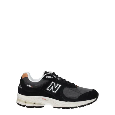 New Balance Sneakers 2002 Woman Fabric Black/sepia