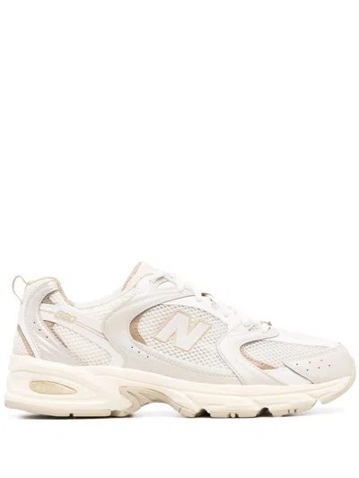 New Balance Sneakers Mit Logo-patch In Beige