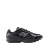 New Balance 204 Shoes In Black