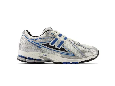 New Balance Trainers In Blue