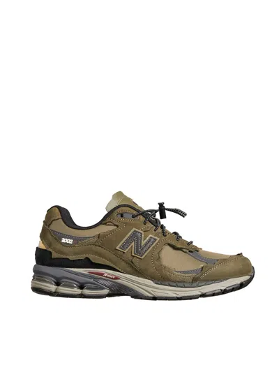 New Balance Trainers In Green