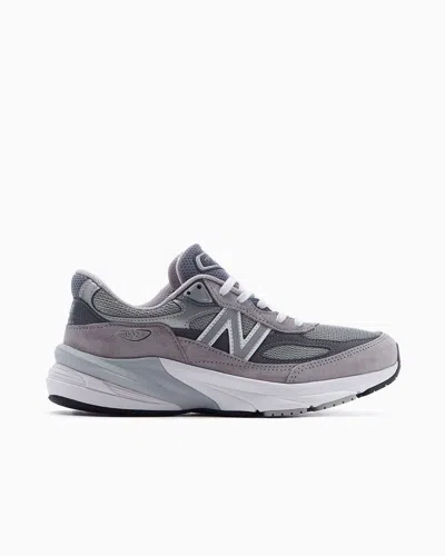 New Balance Trainers In Grey