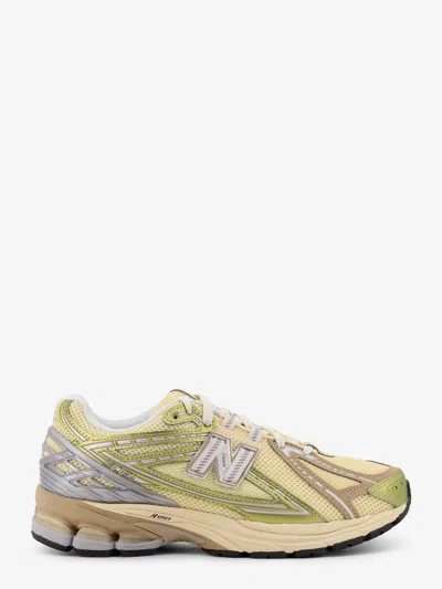 New Balance 1906 Mesh Low-top Sneakers In Yellow/parchment