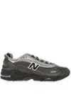 New Balance Sneakers In Multi