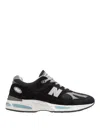 New Balance Black And Grey Suede-mesh Sneakers With Cushioned Sole In Black