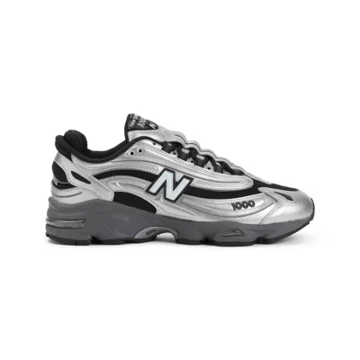 NEW BALANCE NEW BALANCE SPORTY SILVER SNEAKERS WITH BREATHABLE MESH