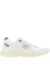 New Balance Sporty Pigskin And Mesh Sneakers With Cushioned Sole In White
