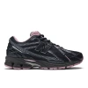 New Balance Unisex 1906r Sneakers In Black